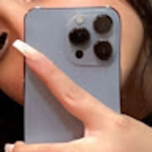 Meet your Posher, Karla hernández